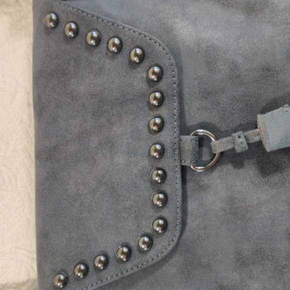 Jessica Simpson Blue Gray Leather Fringed  And Studded Crossbody Handbag Purse - Picture 2 of 14